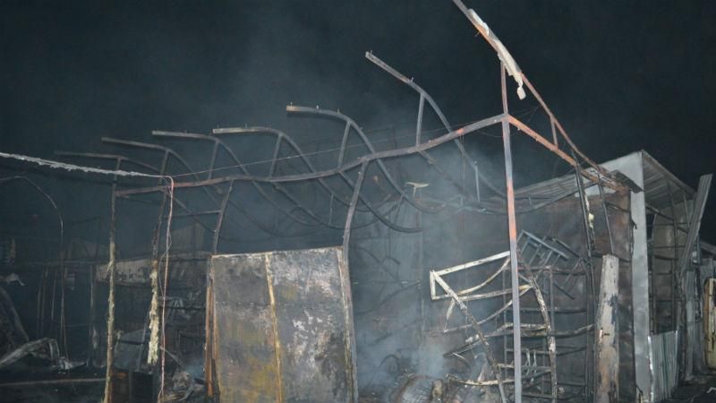 Масштабный пожар охватил рынок в Нежине: появились жуткие фото последствий