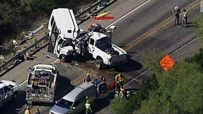 В Техасе в ужасном ДТП погибли 12 прихожан