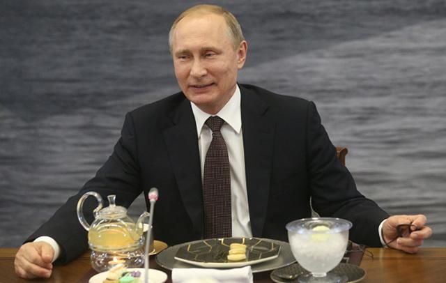 Путін переконує, що йому не вигідне погіршення відносин з Україною Путін переконує, що йому не вигідне погіршення відносин з Україною