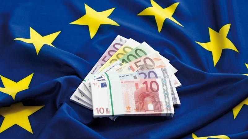 Порошенко назвал дату получения 600 миллионов евро от ЕС