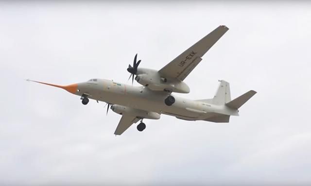 "Антонов" запустил в небо свою новую "птичку" Ан-132Д "Антонов" запустил в небо свою новую "птичку" Ан-132Д