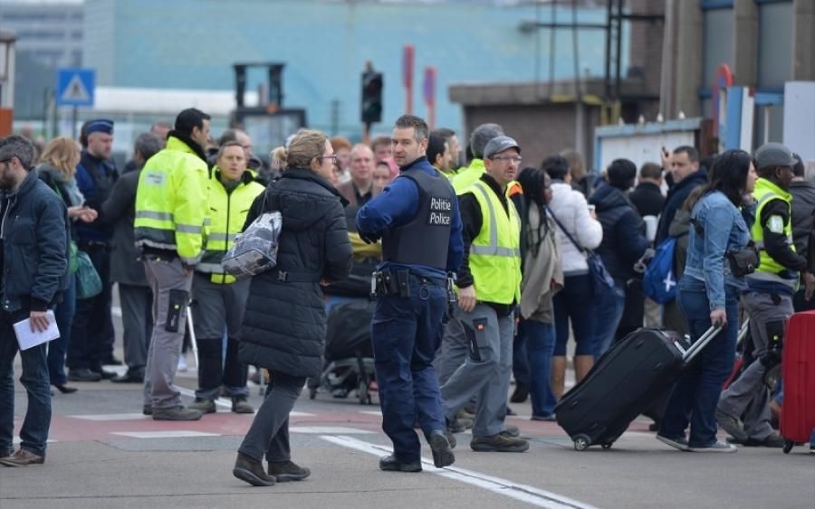 У Брюсселі побилися прихильники і противники Ердогана У Брюсселі побилися прихильники і противники Ердогана