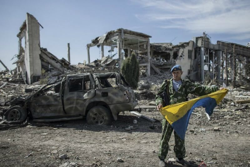 Посол озвучив цифру грошової допомоги, яку Японія надасть для відновлення Донбасу
Посол озвучив цифру грошової допомоги, яку Японія надасть для відновлення Донбасу