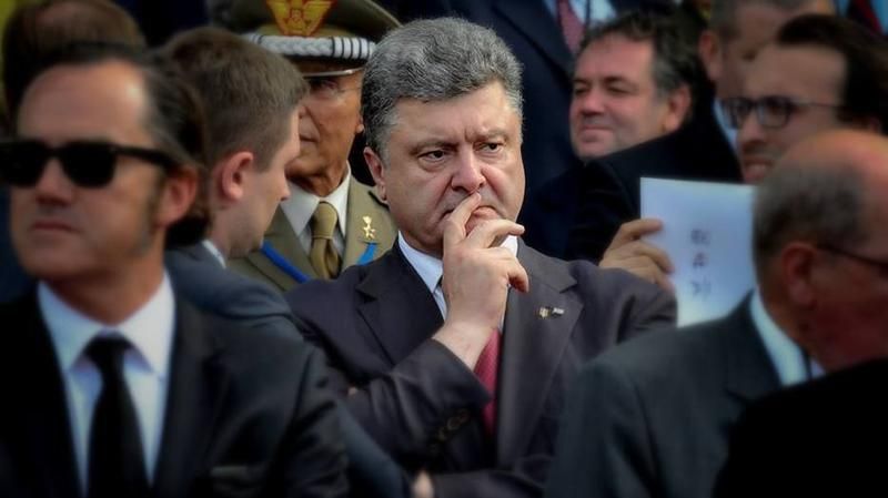 Эксперт объяснил, почему Порошенко крепко держится за минские договоренности
