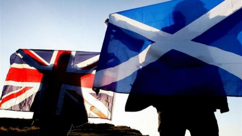 Шотландия официально просит Лондон провести новый референдум о независимости