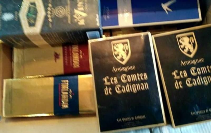 На Житомирщині викрили банду фальсифікаторів алкоголю
На Житомирщині викрили банду фальсифікаторів алкоголю