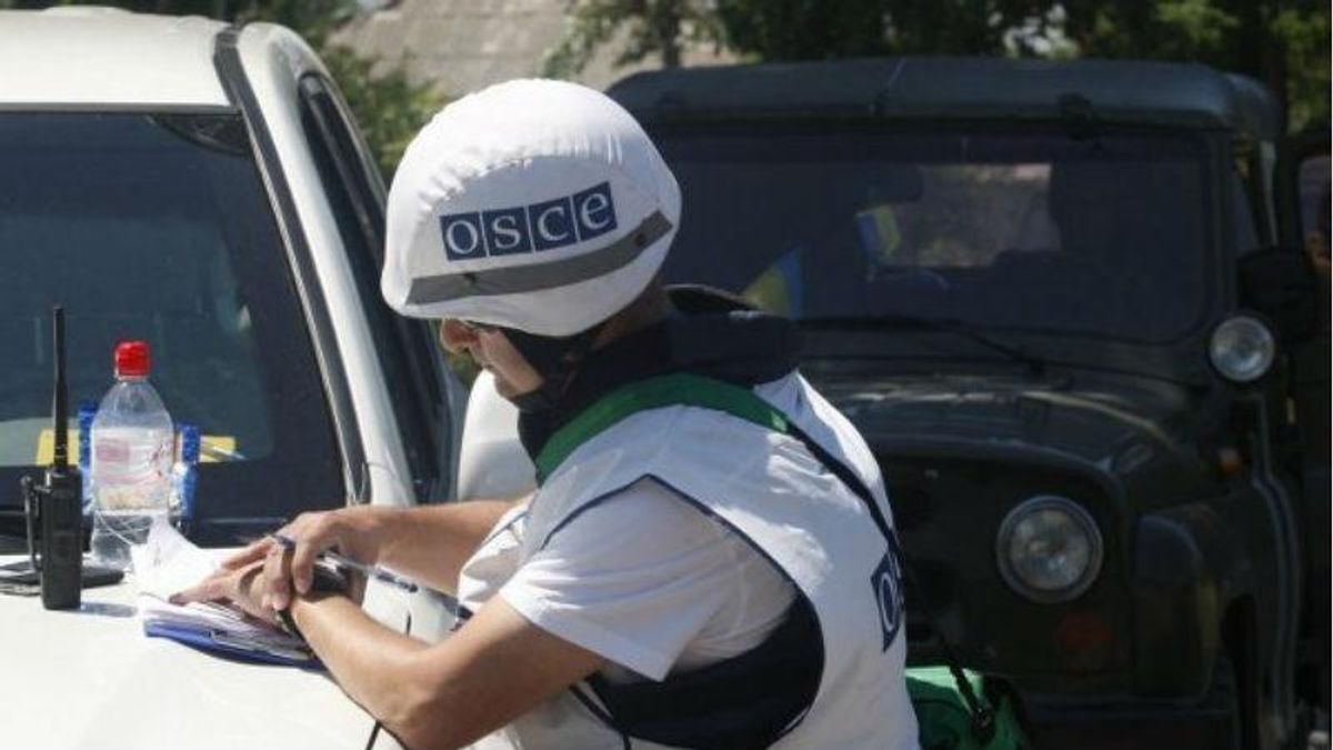 На территории "ДНР" неизвестные открыли огонь возле наблюдателей ОБСЕ На территории "ДНР" неизвестные открыли огонь возле наблюдателей ОБСЕ