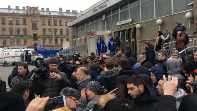 Взрыв в Петербурге признали терактом