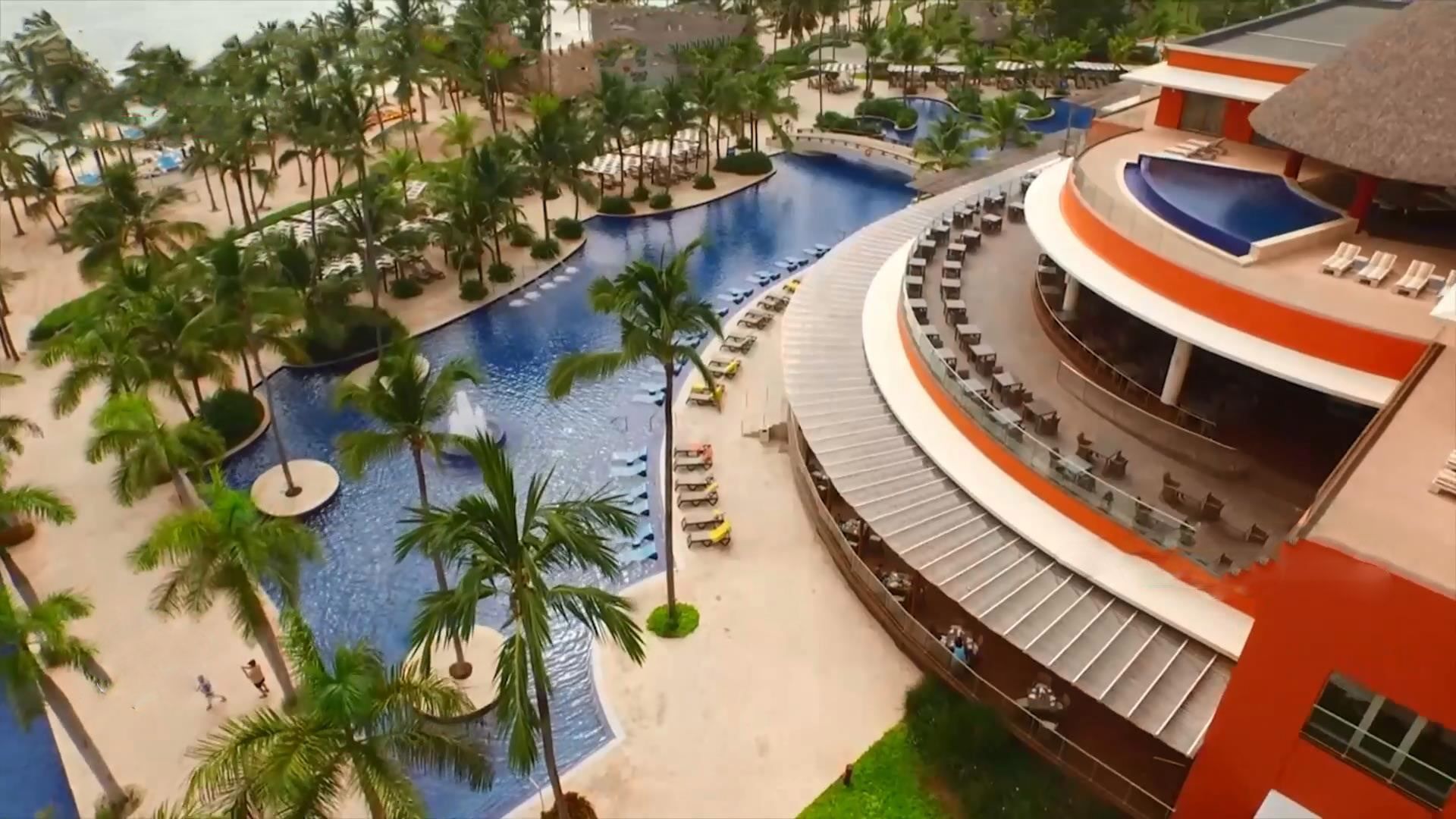 Как живут, что надевают и на чем ездят дети чиновников: шокирующее расследование Как живут, что надевают и на чем ездят дети чиновников: шокирующее расследование