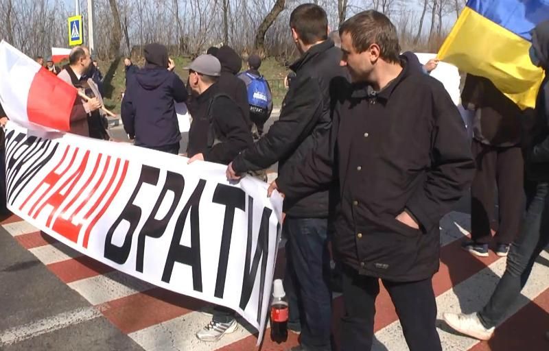 На Львівщині арештували організаторів блокади траси "Львів-Рава-Руська"
