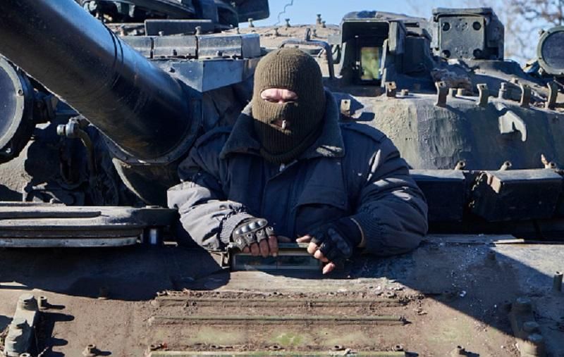 Поблизу Мар'їнки відбувся бій, терористи зазнали втрат Поблизу Мар'їнки відбувся бій, терористи зазнали втрат