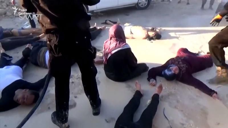 Сирийцы приходят в себя после химической атаки – шокирующие кадры Сирийцы приходят в себя после химической атаки – шокирующие кадры