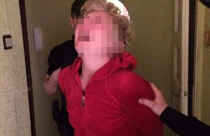 У Львові жінка всадила у чоловіка ніж, бо той її бив: фото У Львові жінка всадила у чоловіка ніж, бо той її бив: фото