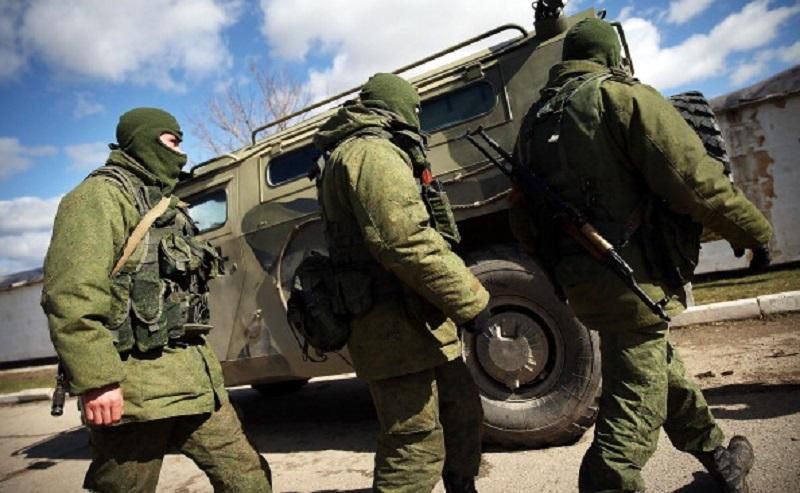 Россия стянула к границе с Украиной много техники и военных, – Минобороны