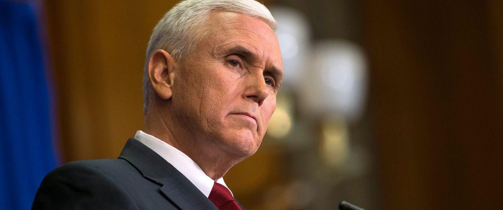 Пенс пригрозив Росії через хімзброю Пенс пригрозив Росії через хімзброю