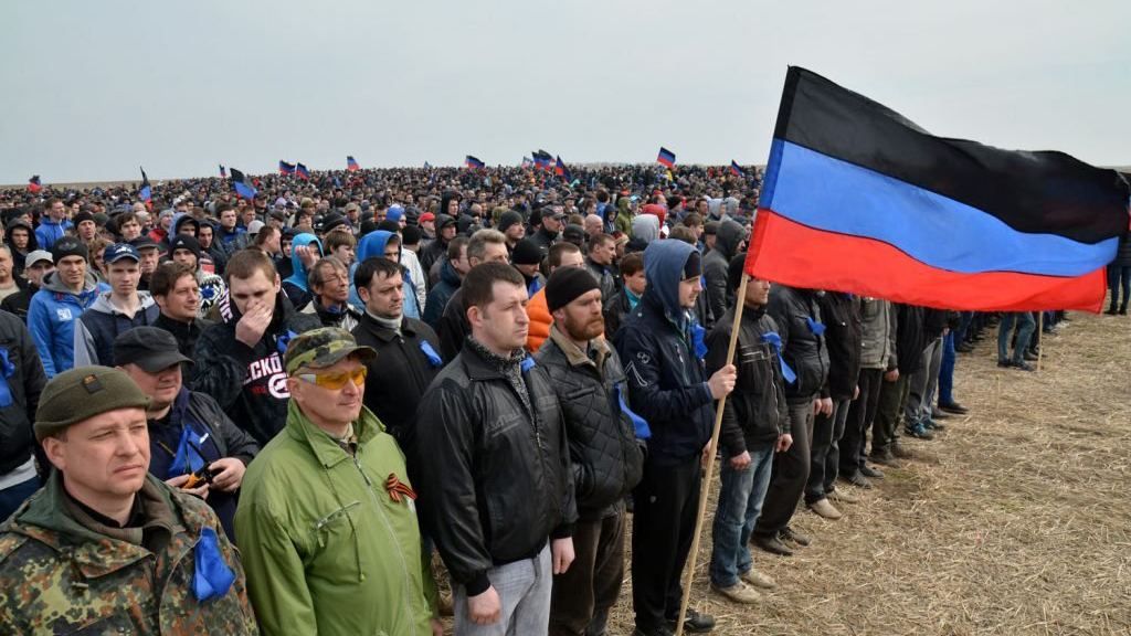 Боевики "ДНР" проводят масштабную мобилизацию: появились фото