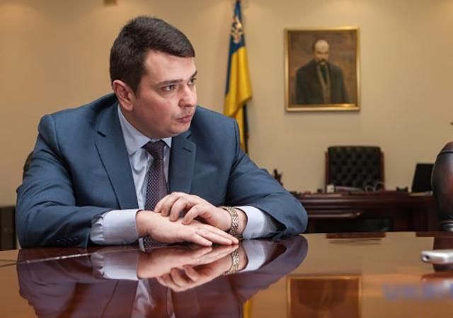 НБУ подозревают в выводе миллионов долларов за границу, – расследование НАБУ НБУ подозревают в выводе миллионов долларов за границу, – расследование НАБУ