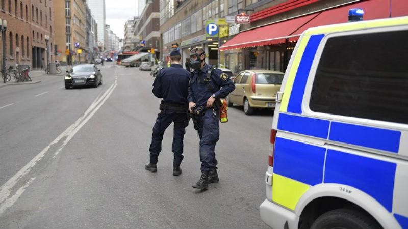 ЗМІ опублікували деталі щодо вантажівки, яка врізалася у натовп людей у Стокгольмі