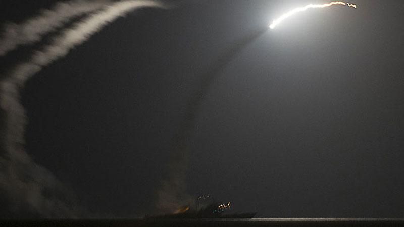 Ракетный удар США по Сирии: что горячо обсуждают в мировых СМИ