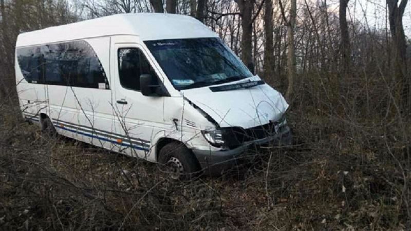 На Полтавщине в ДТП попали три автомобиля, есть много пострадавших