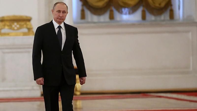 Експерт пояснив, чому Путін має шукати папірець зі словами "Я втомився – я йду"