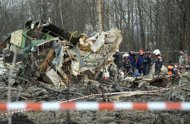 Чому Польща не оприлюднює інформацію про авіакатастрофу під Смоленськом: думка експерта