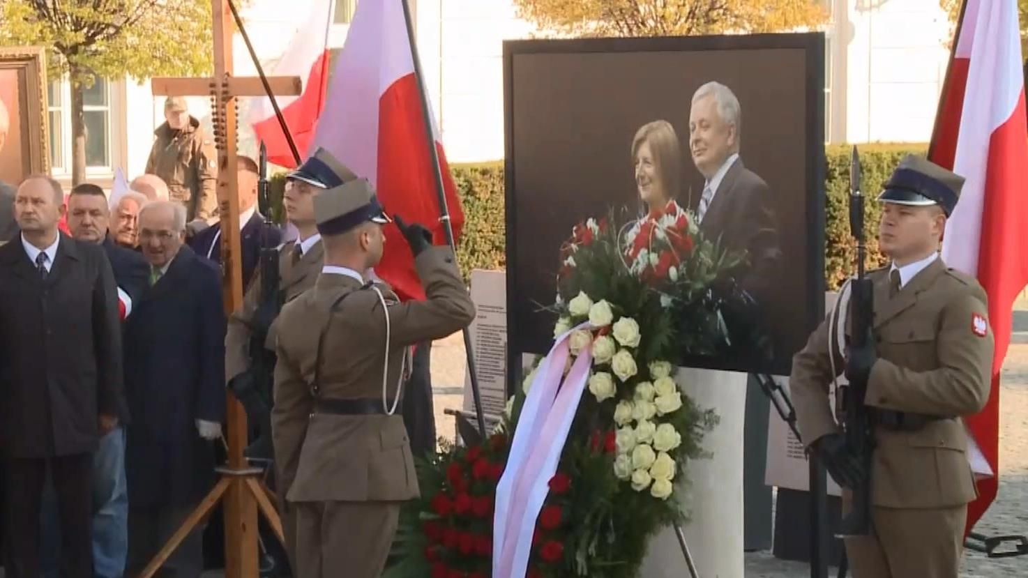 Як в Польщі вшановують жертв Смоленської катастрофи