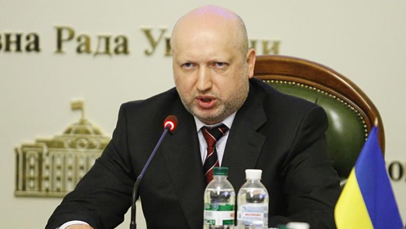 Турчинов о Януковиче: Из-за юридической коллизии надо было его оставить в Украине Турчинов о Януковиче: Из-за юридической коллизии надо было его оставить в Украине