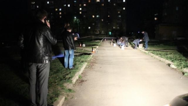 Водители на иномарках устроили стрельбу в Кропивницком: опубликованы фото Водители на иномарках устроили стрельбу в Кропивницком: опубликованы фото