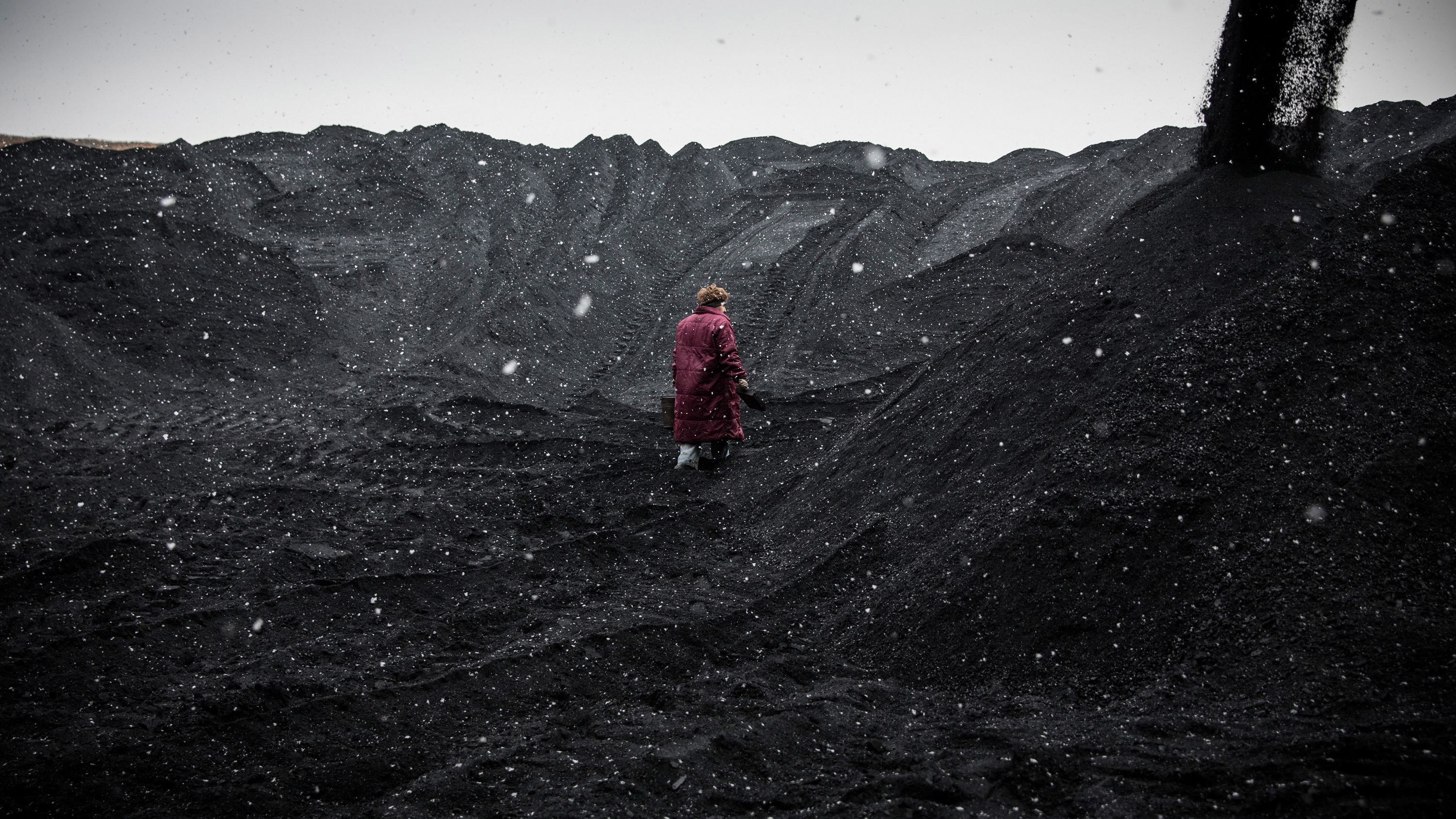 Гройсман оприлюднив плани щодо закупівлі імпортного вугілля Гройсман оприлюднив плани щодо закупівлі імпортного вугілля