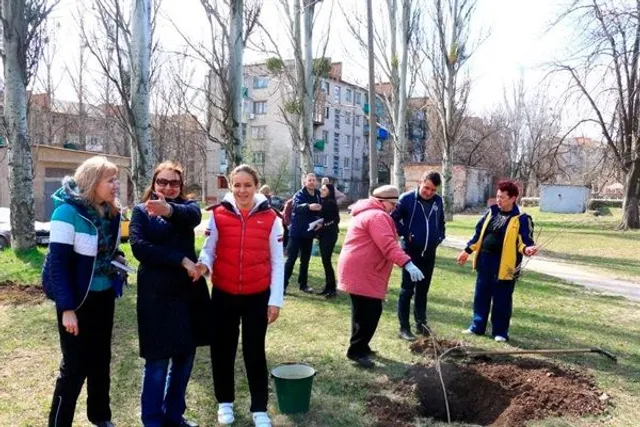 Королевська, Слов'янськ, кеди 