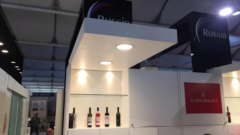 Що зробили з кримським вином, конфіскованим у Росії на італійській виставці Що зробили з кримським вином, конфіскованим у Росії на італійській виставці