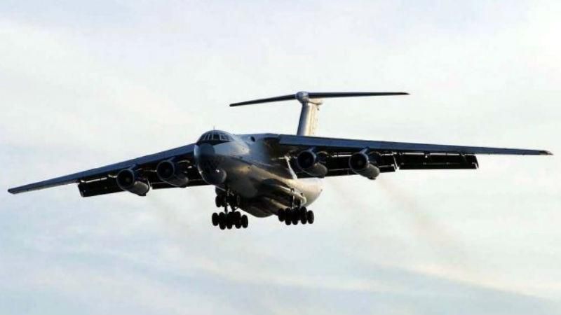 Українські льотчики повернулися на Батьківщину після виконання надскладних завдань Українські льотчики повернулися на Батьківщину після виконання надскладних завдань