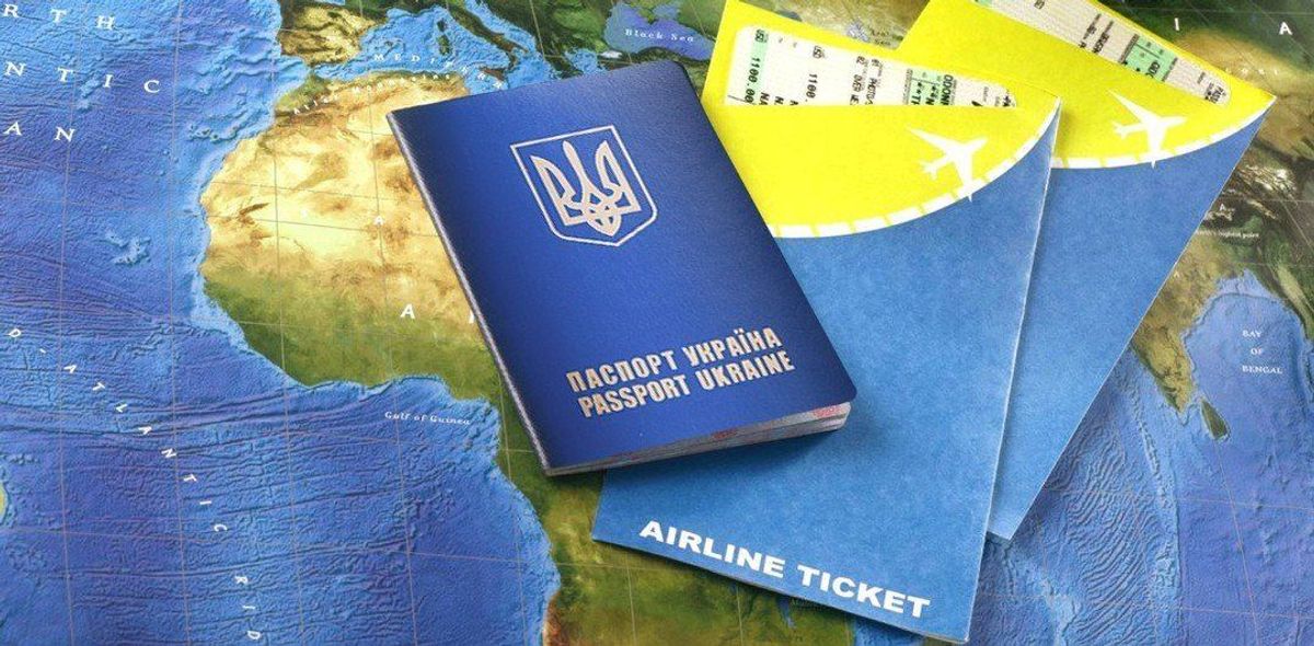 На что готовы оккупанты в Крыму ради безвиза: видеофакт На что готовы оккупанты в Крыму ради безвиза: видеофакт