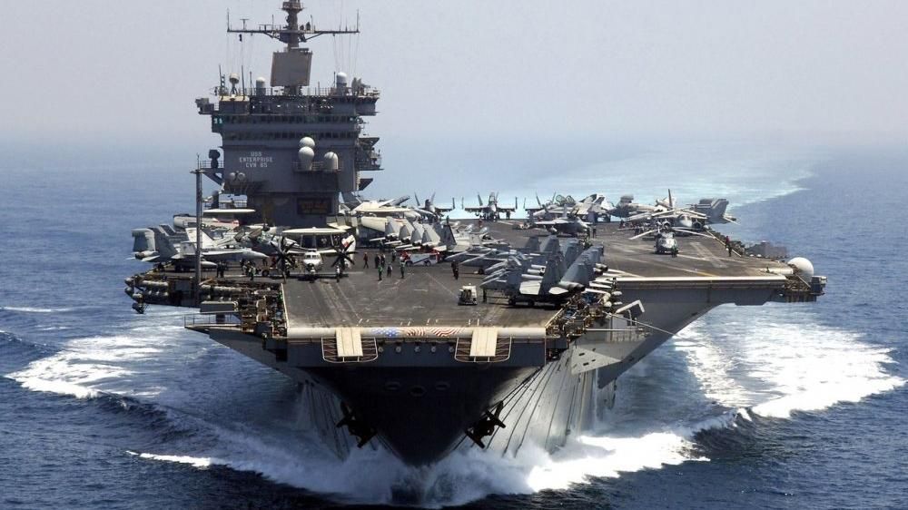 Авианосец США с ракетами "Томагавк" направляется к берегам КНДР Авианосец США с ракетами "Томагавк" направляется к берегам КНДР
