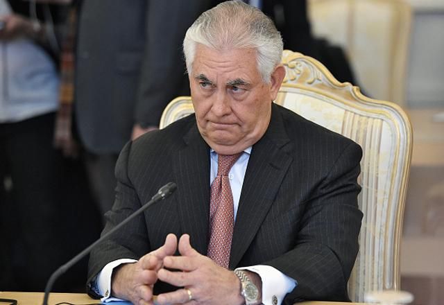 Тіллерсон шокував заявою про кількість хімічних атак у Сирії Тіллерсон шокував заявою про кількість хімічних атак у Сирії