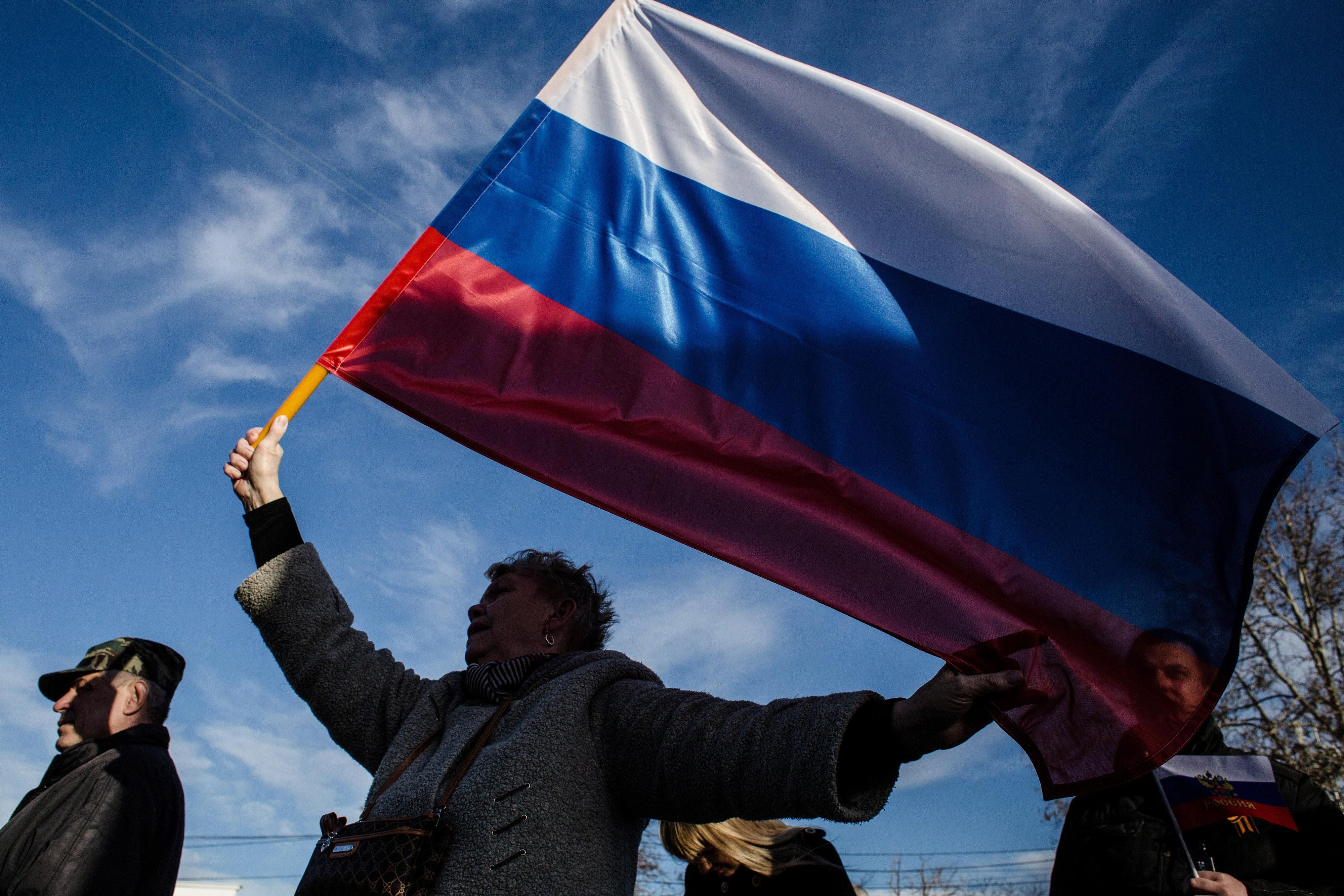 Російський прапор став офіційним в одній із невизнаних республік