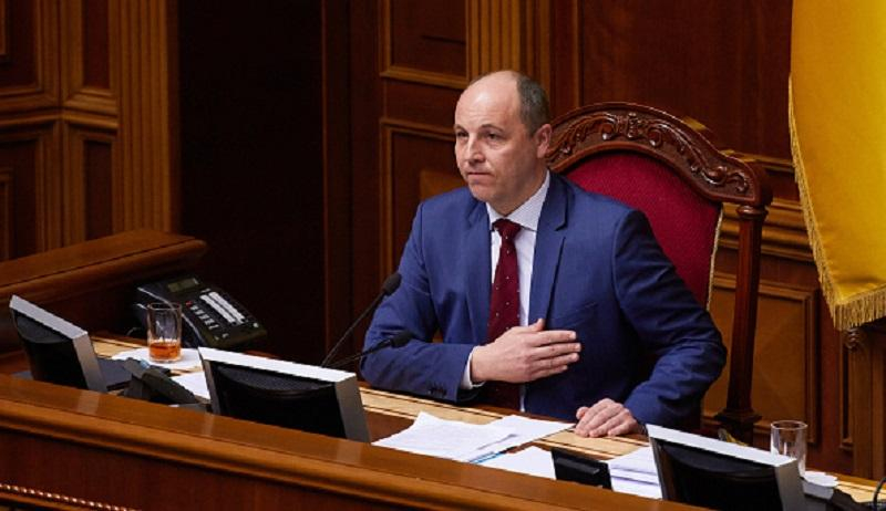 Парубий рассказал, как сотрудничает руководство государства