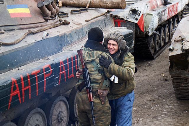 П’яні російські бойовики спробували викрасти наркотики в жителя Дебальцевого, – розвідка