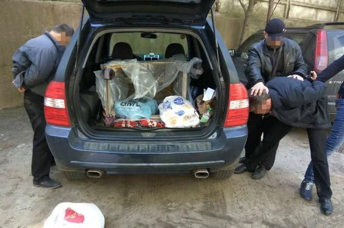 З Миколаєва до Росії планували переправити військове обладнання: опублікували фото та відео З Миколаєва до Росії планували переправити військове обладнання: опублікували фото та відео