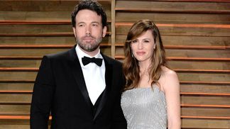 Жена Бена Аффлека официально подала на развод