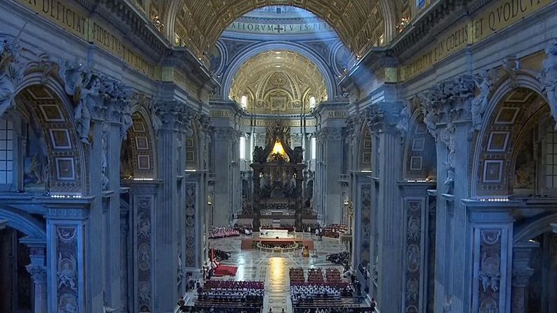 Папа Римський відслужив урочисту месу в Базиліці святого Петра Папа Римський відслужив урочисту месу в Базиліці святого Петра