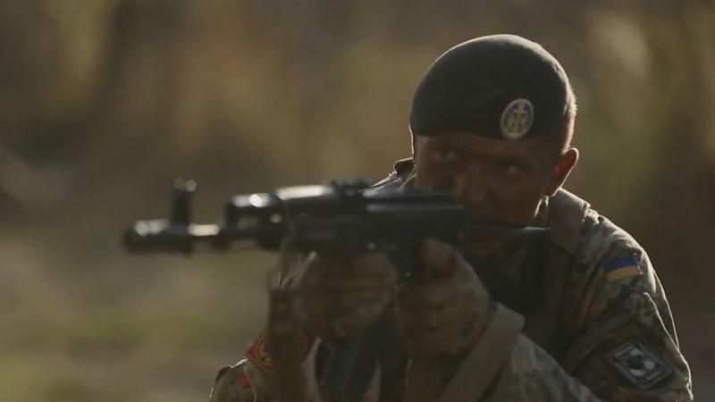 Терористи підступно провокують українських морських піхотинців Терористи підступно провокують українських морських піхотинців