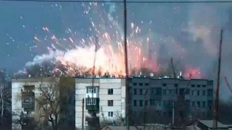 Техніка війни. Втрати від вибуху на складах Балаклії. Модернізація кулемета ДШКМ Техніка війни. Втрати від вибуху на складах Балаклії. Модернізація кулемета ДШКМ