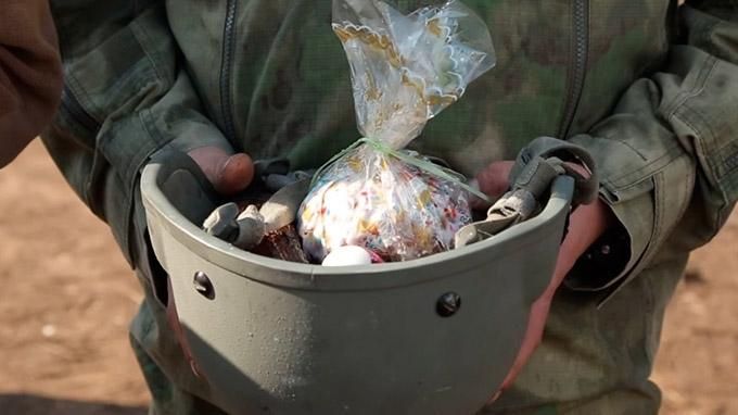 Великдень на фронті: як українські захисники відзначають свято Великдень на фронті: як українські захисники відзначають свято