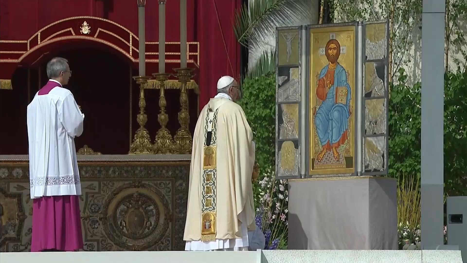 Как весь мир вместе отпраздновал Пасху Как весь мир вместе отпраздновал Пасху