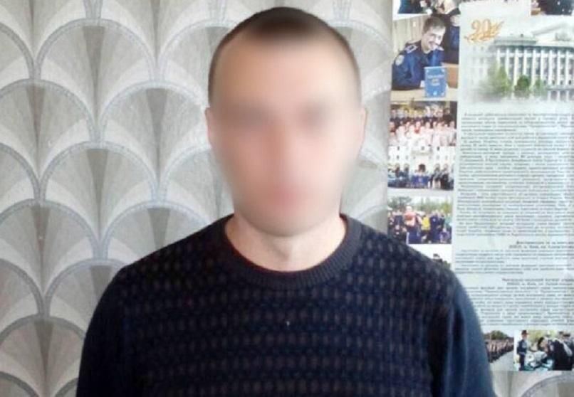 Полиция поймала пособника террористов, который работал в колонии Полиция поймала пособника террористов, который работал в колонии