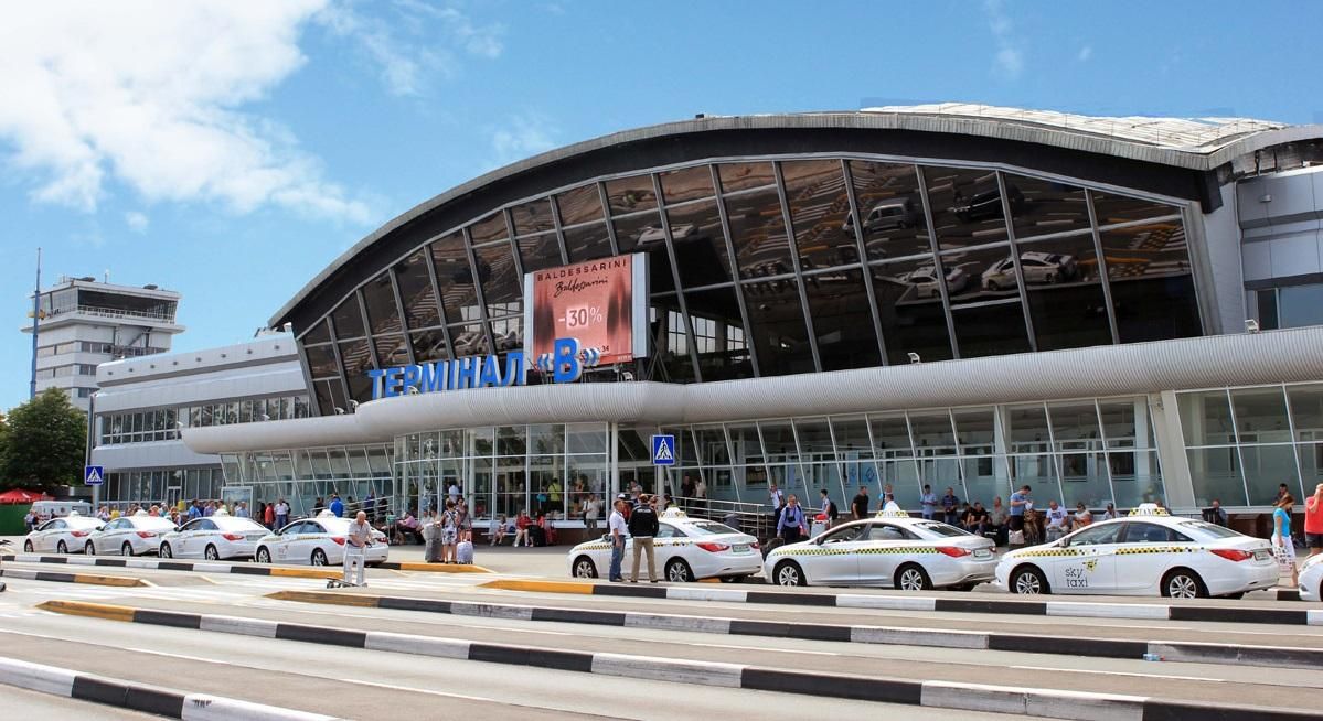 У "Борисполі" затримали росіянку, яку розшукує Інтерпол У "Борисполі" затримали росіянку, яку розшукує Інтерпол