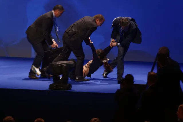 Ле Пен, Франція, Femen Ле Пен, Франція, Femen