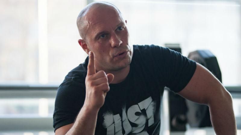 Эстафету принял. Кива тоже показал свою татуировку Эстафету принял. Кива тоже показал свою татуировку